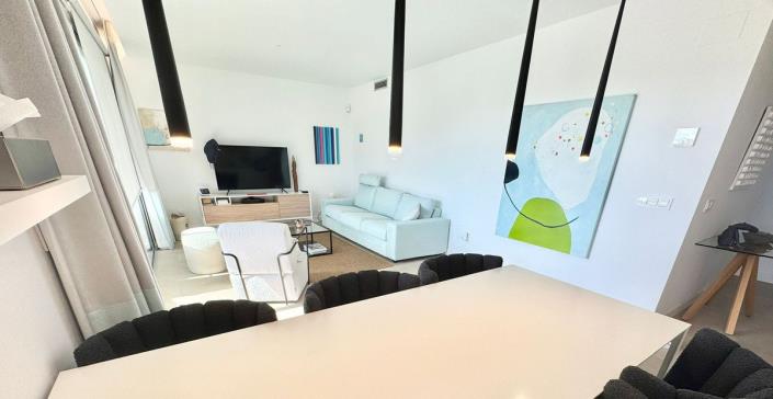 Image No.9-3 Bed Apartment for sale