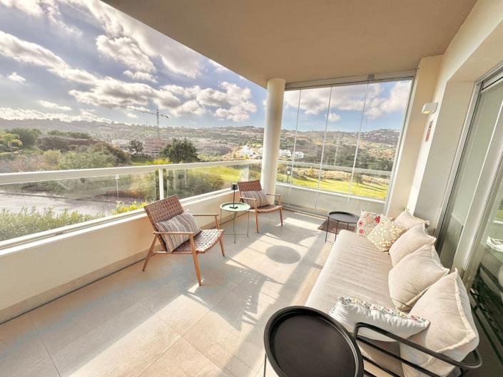 Image No.21-3 Bed Apartment for sale