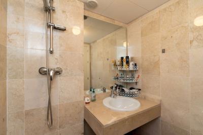 9-467d0cee5b725f3ef65f102a0c2e69c0