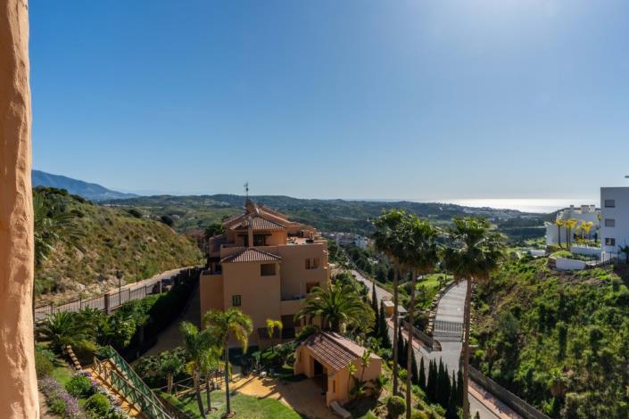 Image No.19-2 Bed Apartment for sale