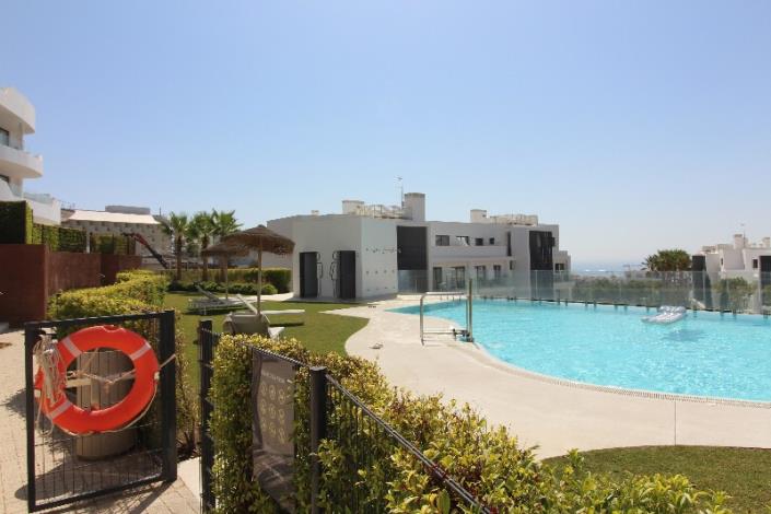 Image No.32-2 Bed Apartment for sale