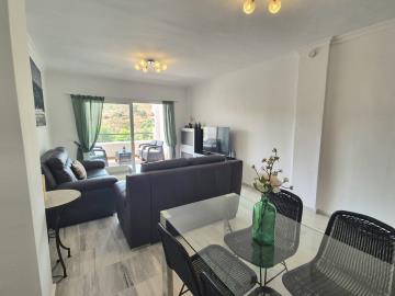 8-e64a9055bba3e77ac8aca3b893cdf826