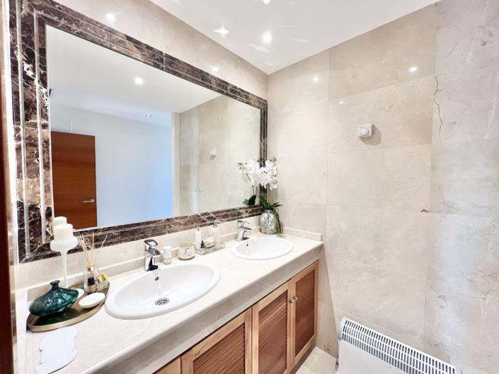 Image No.31-Maison de ville de 3 chambres à vendre à Estepona