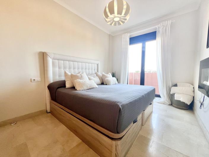 Image No.32-Maison de ville de 3 chambres à vendre à Estepona