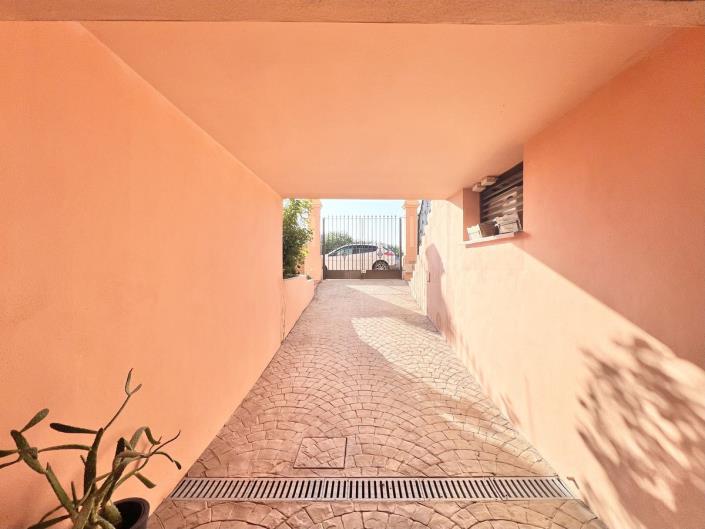 Image No.41-Maison de ville de 3 chambres à vendre à Estepona