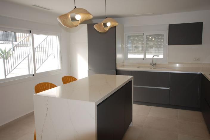 Image No.21-4 Bed House/Villa for sale