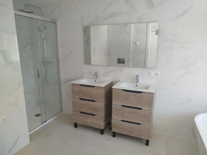 Image No.39-4 Bed House/Villa for sale