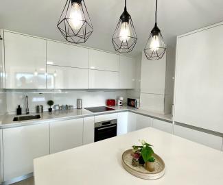 WhatsApp-Image-2025-11-26-at-18-30-34--2-