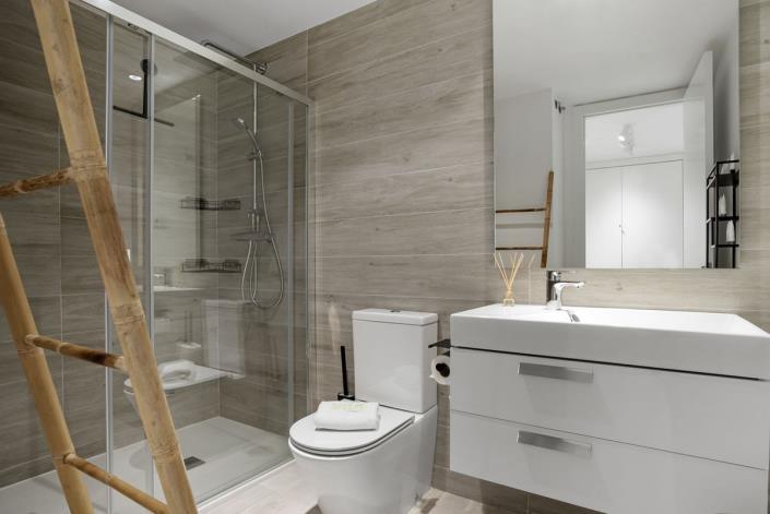 Image No.17-3 Bed Apartment for sale