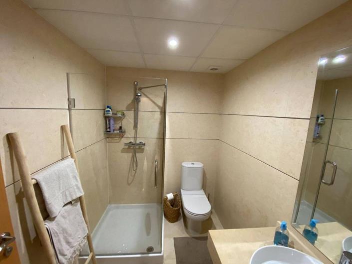 Image No.11-2 Bed Apartment for sale