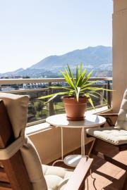 15-11d12f2f454f2f5e9b981fdd8b901d51