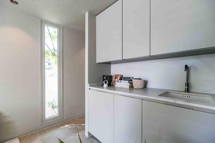 Image No.20-4 Bed Bungalow for sale