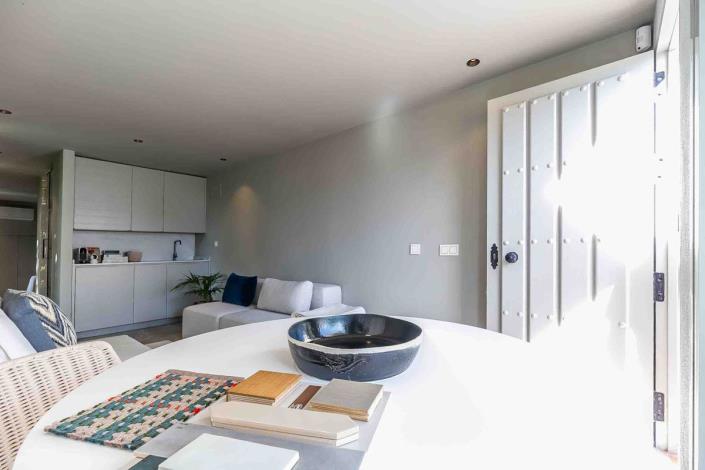 Image No.25-4 Bed Bungalow for sale