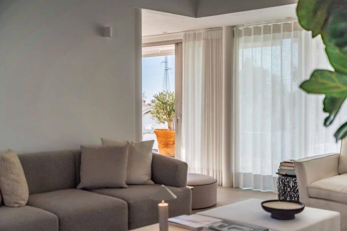 Image No.37-4 Bed Bungalow for sale