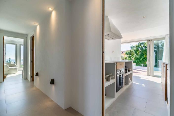 Image No.48-4 Bed Bungalow for sale