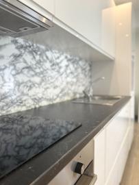 10-bb915d1cb19341576dcdc994b81ab9c5