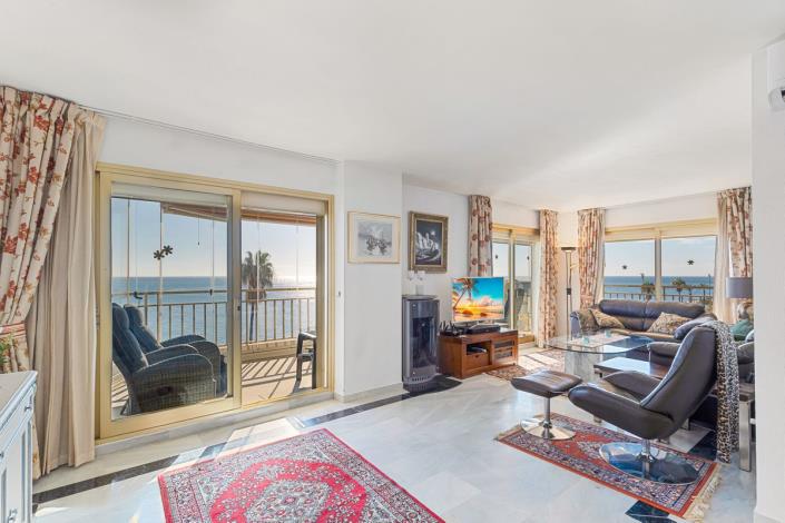 Image No.7-3 Bed Apartment for sale