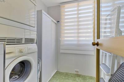 11-20939a0134ad724a8cb2a801094d15a4