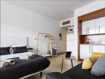 9-467d0cee5b725f3ef65f102a0c2e69c0