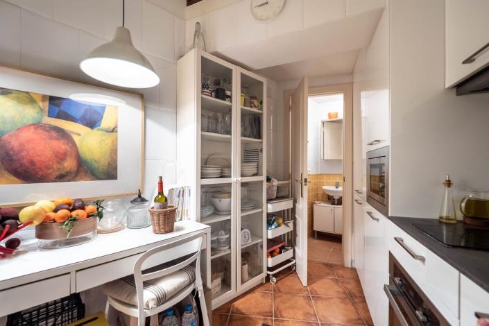 Image No.3-2 Bed Townhouse for sale