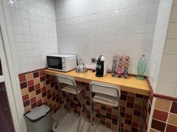 11-4d8aa6e612c0d8ce985b634e45aeea7a