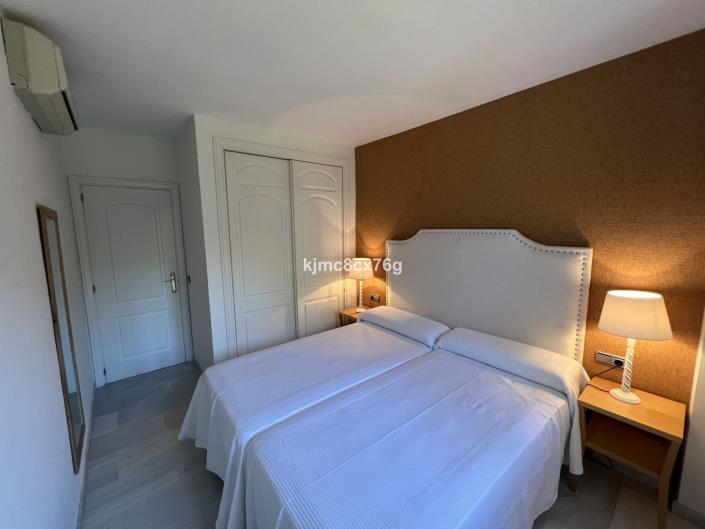 Image No.19-Appartement de 2 chambres à vendre à Calahonda