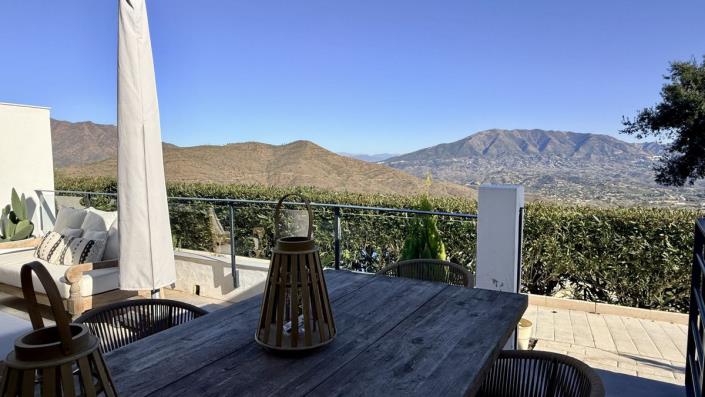 Image No.5-Maison de ville de 3 chambres à vendre à Elviria