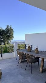 8-e64a9055bba3e77ac8aca3b893cdf826