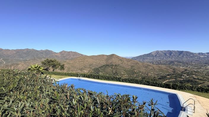 Image No.31-Maison de ville de 3 chambres à vendre à Elviria