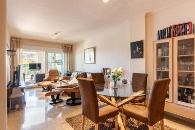 14-53d6c5e1565b8c19faf7091edaa35fd0