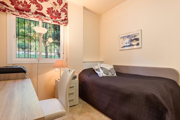 Image No.21-3 Bed Apartment for sale