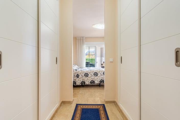 Image No.24-3 Bed Apartment for sale