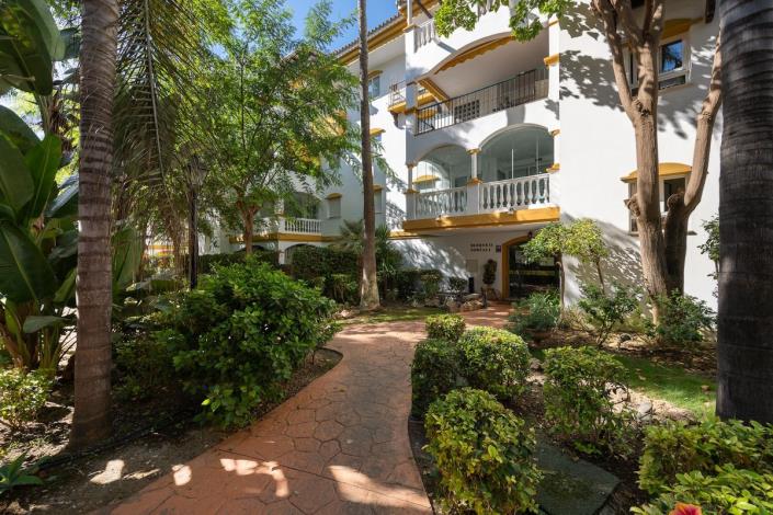 Image No.30-2 Bed Apartment for sale