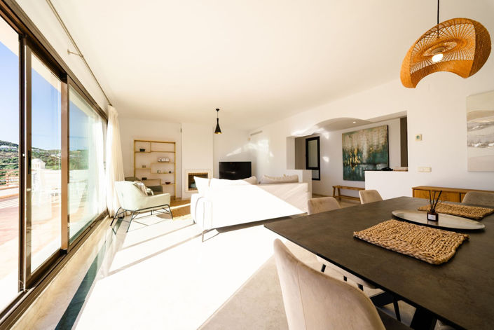 Image No.11-3 Bed Apartment for sale