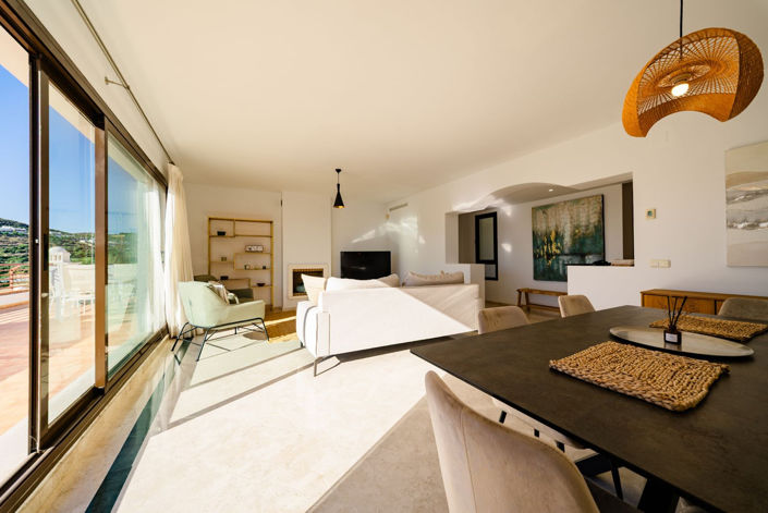 Image No.9-3 Bed Apartment for sale