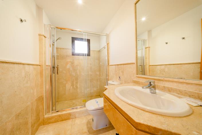 Image No.23-3 Bed Penthouse for sale