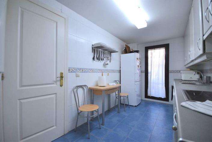 Image No.15-3 Bed Apartment for sale