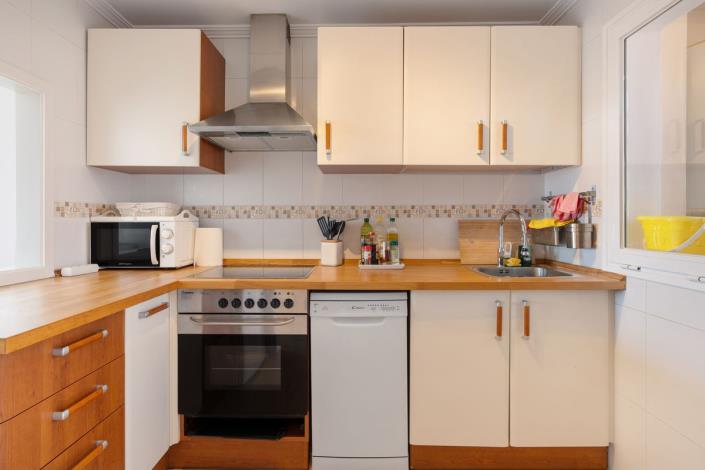 Image No.11-2 Bed Apartment for sale