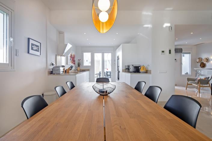 Image No.25-4 Bed Apartment for sale