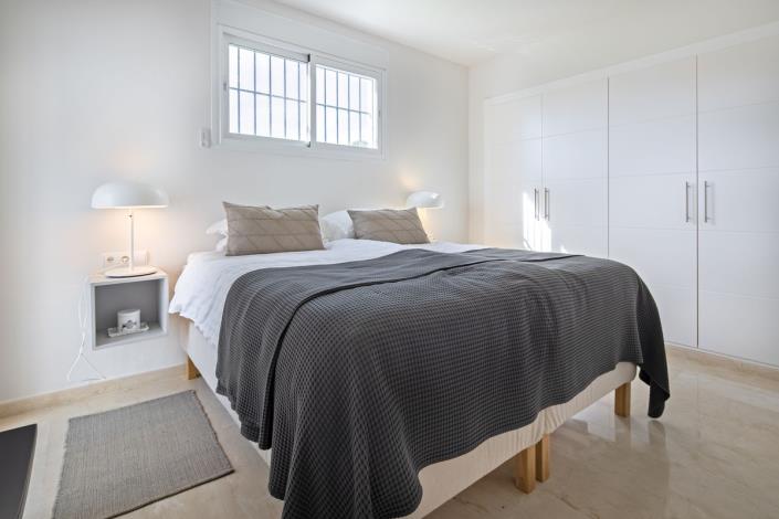 Image No.32-4 Bed Apartment for sale