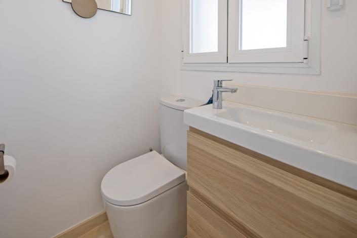 Image No.35-4 Bed Apartment for sale