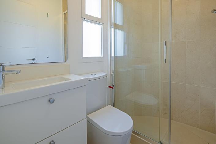 Image No.37-4 Bed Apartment for sale