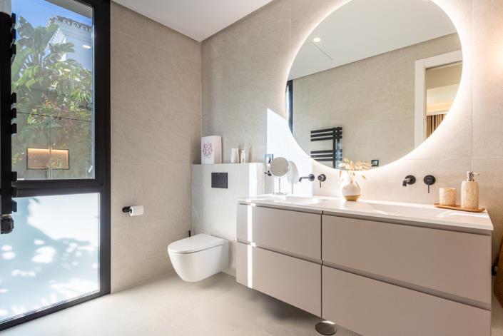 Image No.15-3 Bed Villa for sale