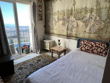 10-bb915d1cb19341576dcdc994b81ab9c5