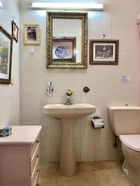 12-53013098fcab6c38b1379cd33298e050