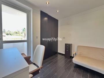 15-11d12f2f454f2f5e9b981fdd8b901d51