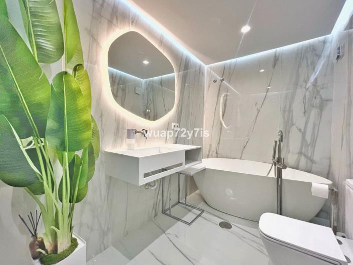 Image No.21-2 Bed Penthouse for sale