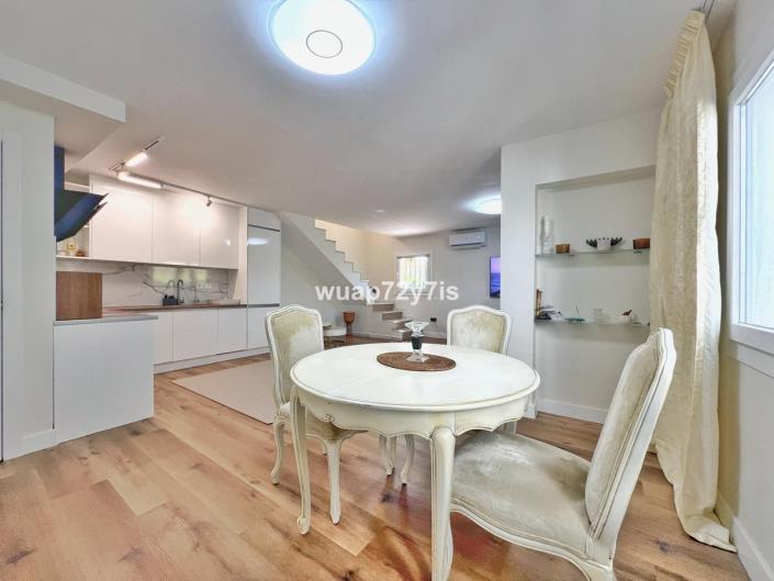 Image No.6-2 Bed Semi-Detached for sale