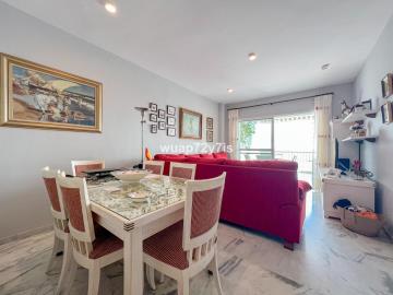 8-e64a9055bba3e77ac8aca3b893cdf826