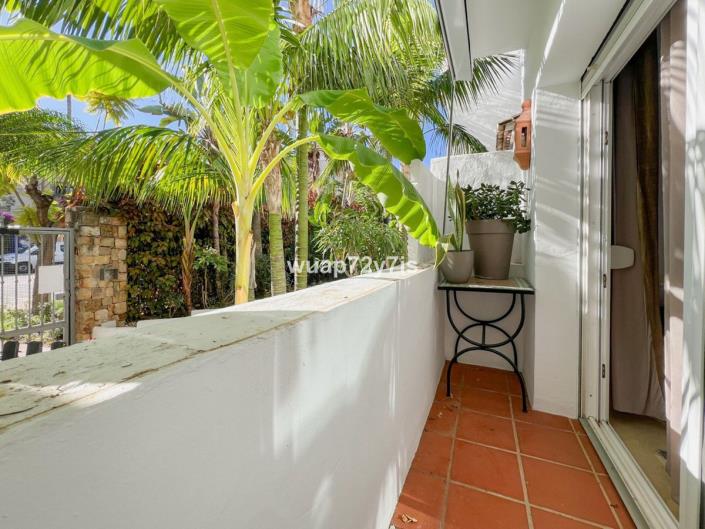 Image No.12-2 Bed Apartment for sale